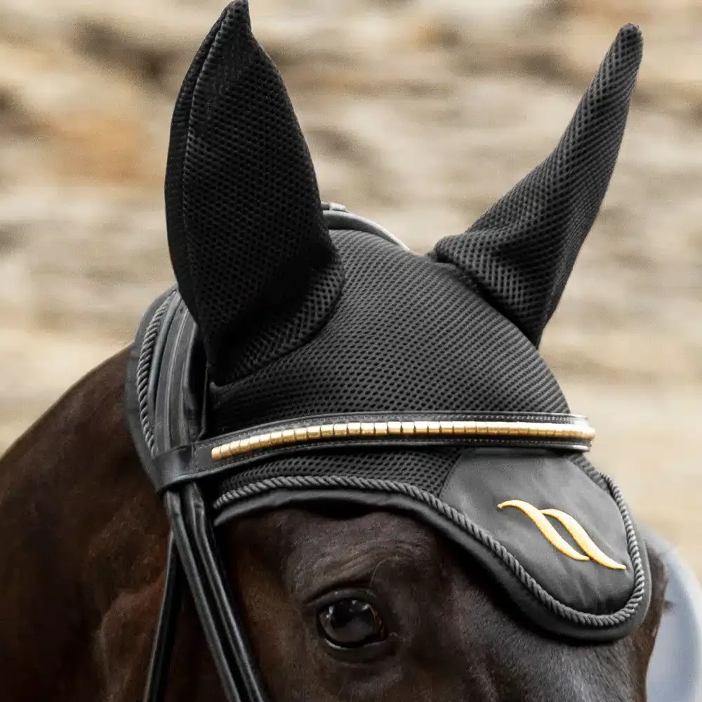 Back On Track® Airflow Bonnet