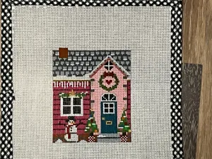 GE-TS100 Holiday House with Snowman