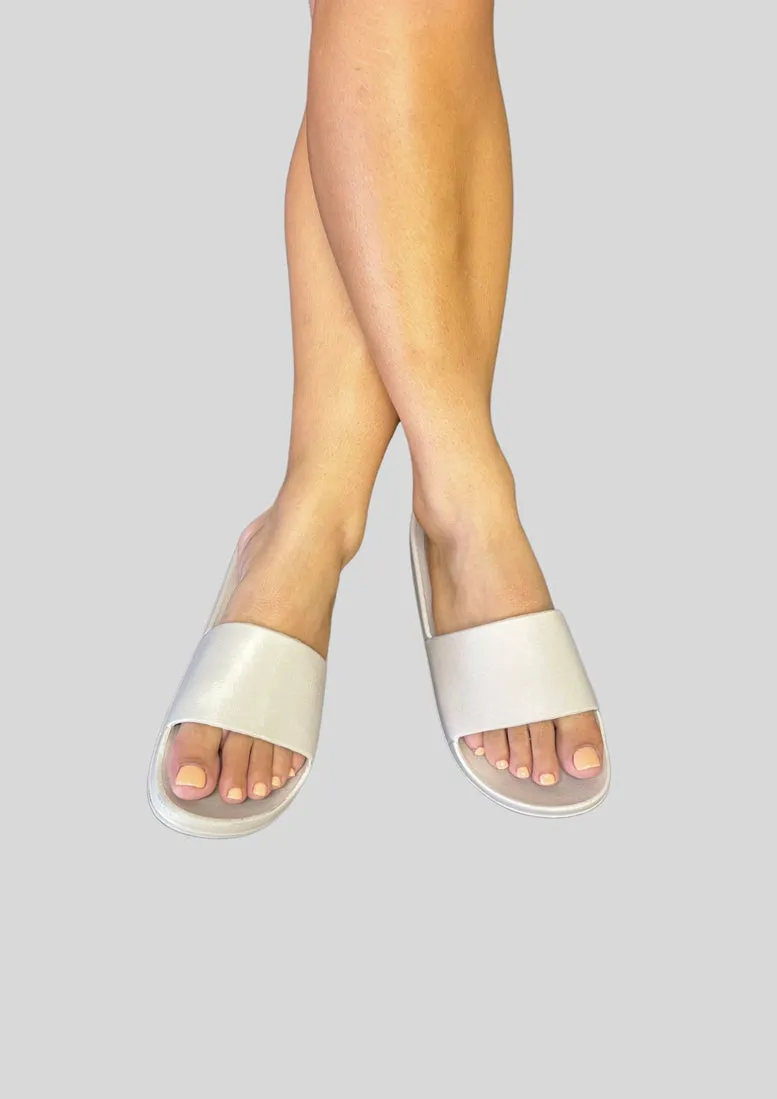 Human CHERRY Pool Slide - Cool Grey