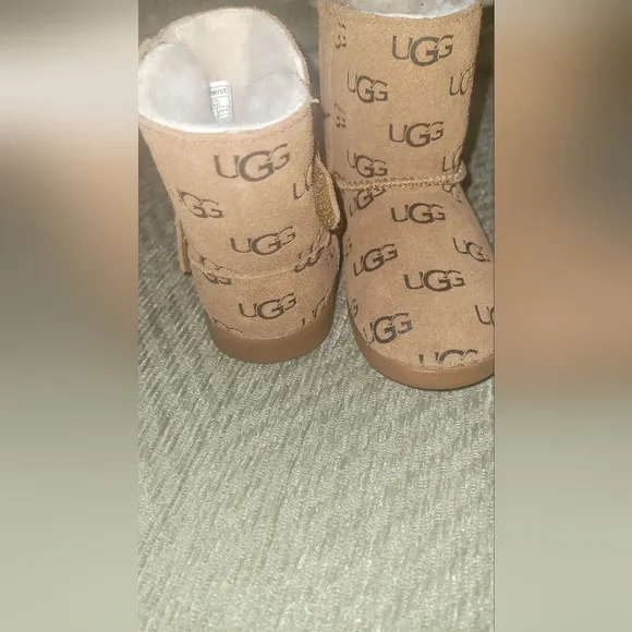 Keelan Boot from UGG® Size 7