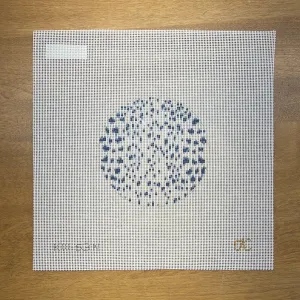 KW63-N  French Dot Round-Navy