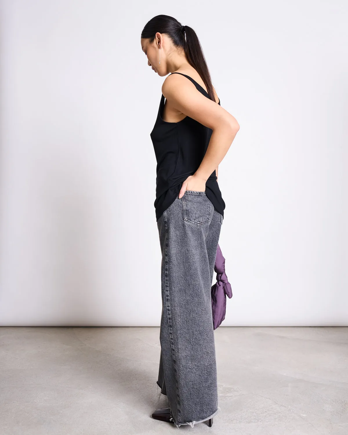 SLIP TOP TRIANGLE FLOW BLACK