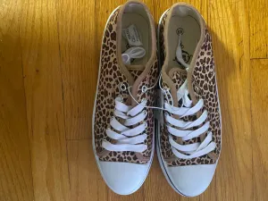 Sole Mate Canvas Sneakers