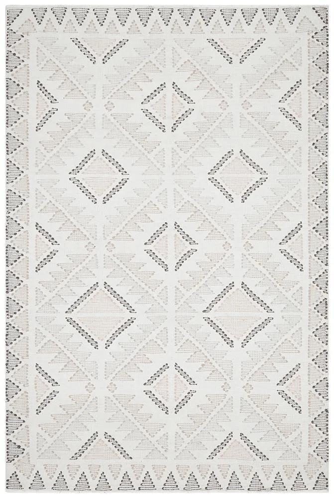 Vidya Rug white Peach