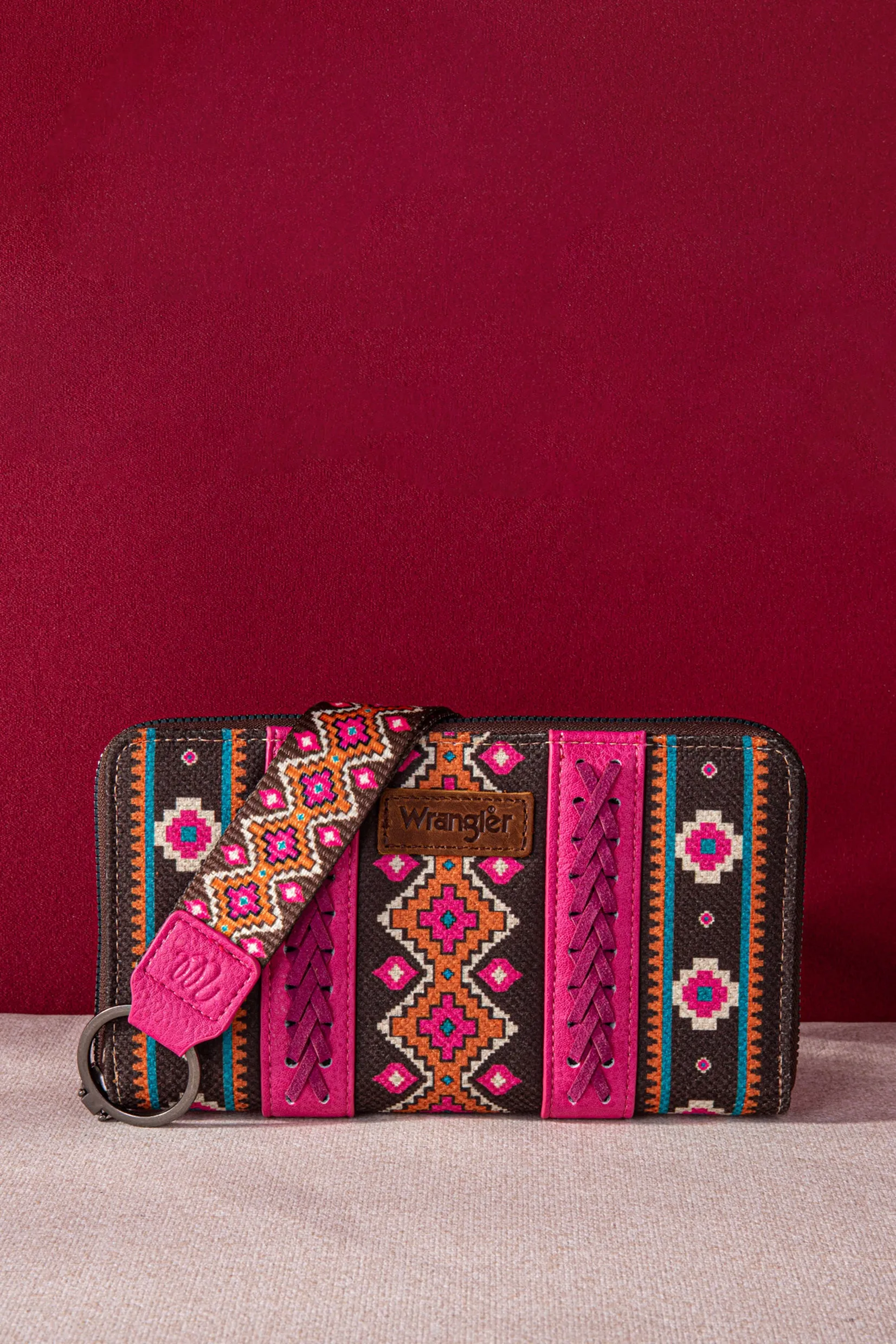 X4W2953WLT Wrangler Southwestern Large Wallet
