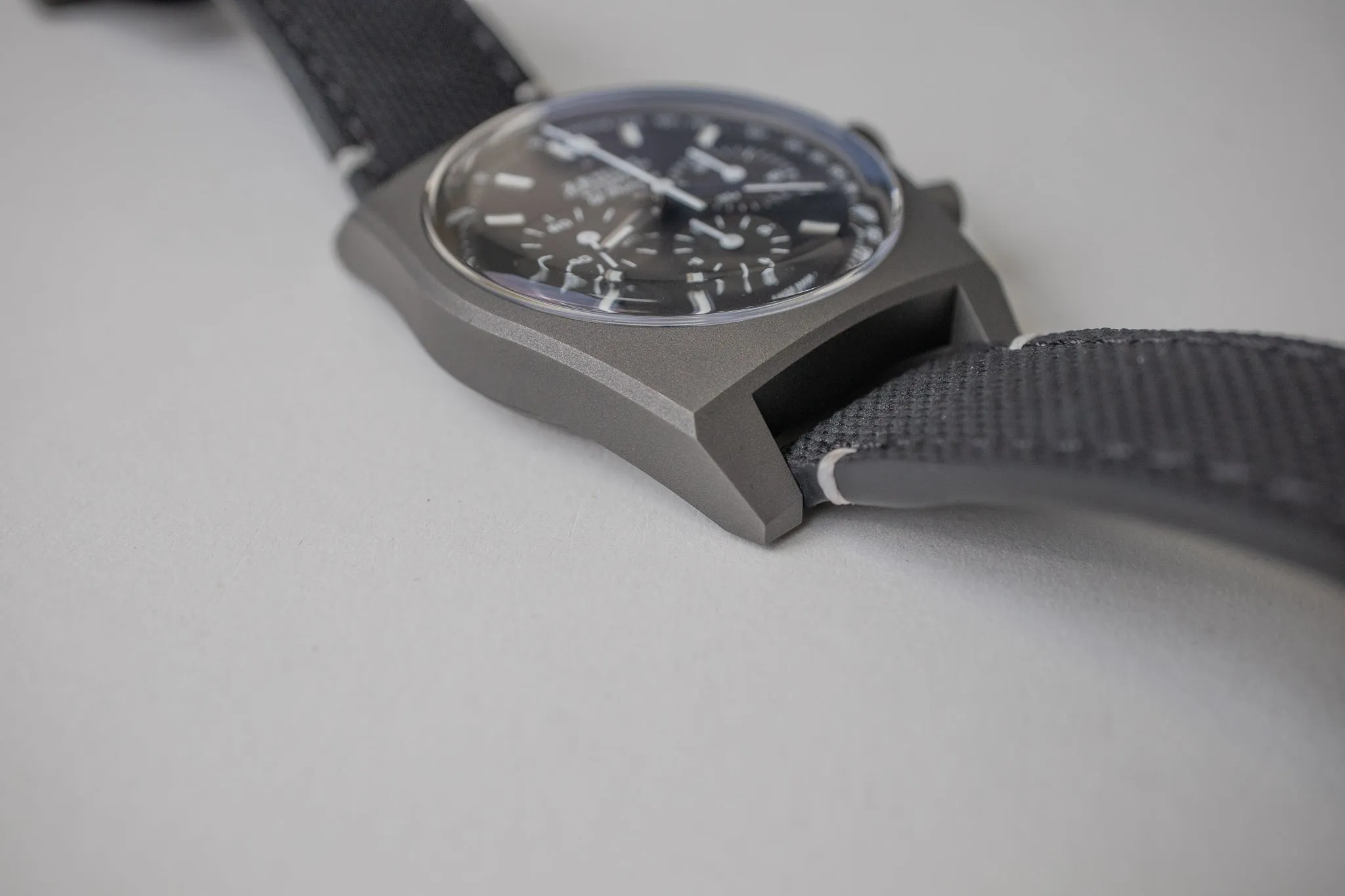 Zenith Chronomaster Revival Shadow 97.T384.4061/21.C822 Titanium