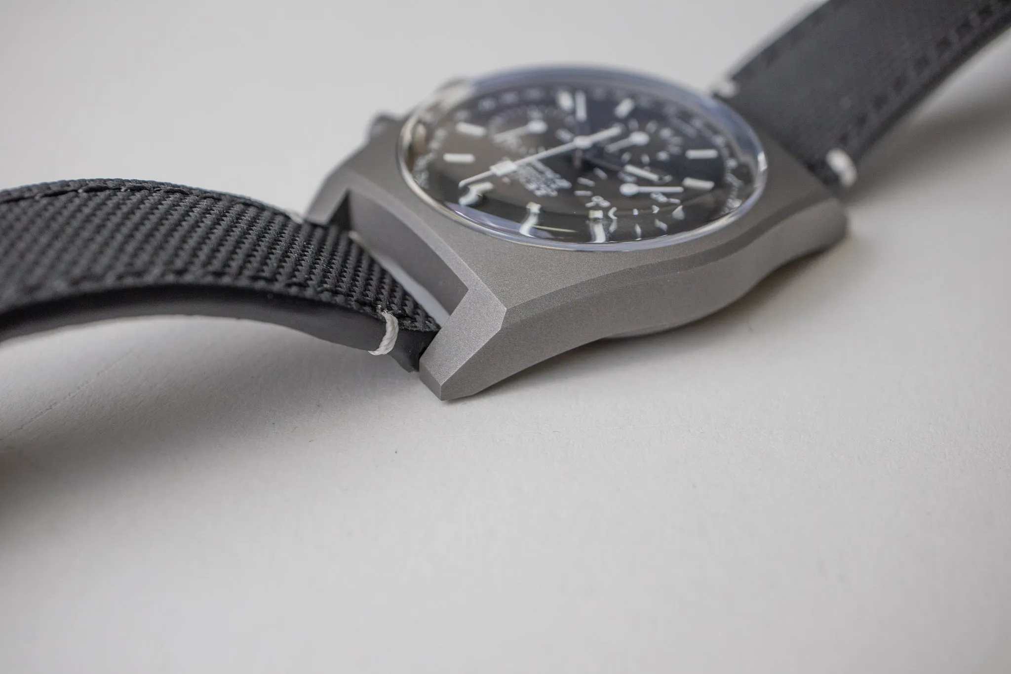 Zenith Chronomaster Revival Shadow 97.T384.4061/21.C822 Titanium